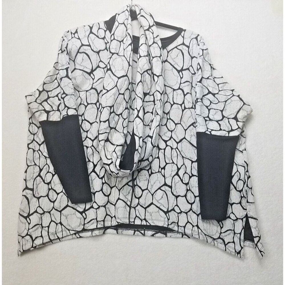 IC By Connie K Women's M Asymmetrical Tunic Top‎ infinity scarf animal print